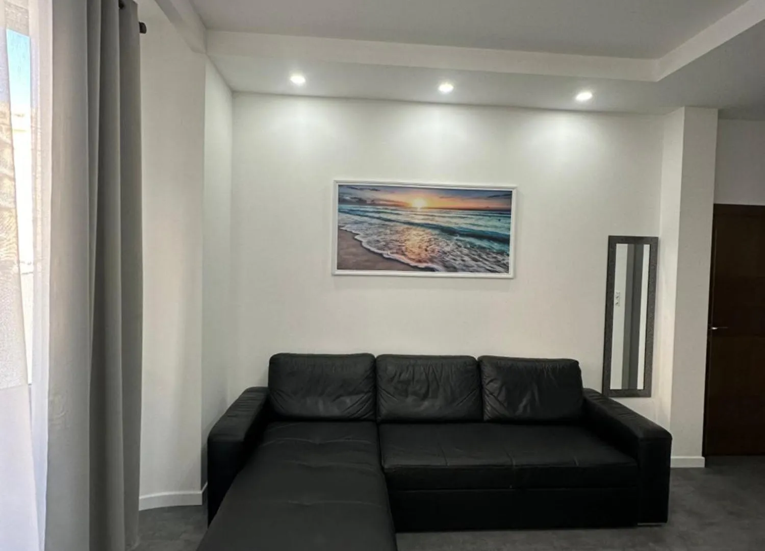 Appartement 3 Pieces Proche Du Negresco Ницца