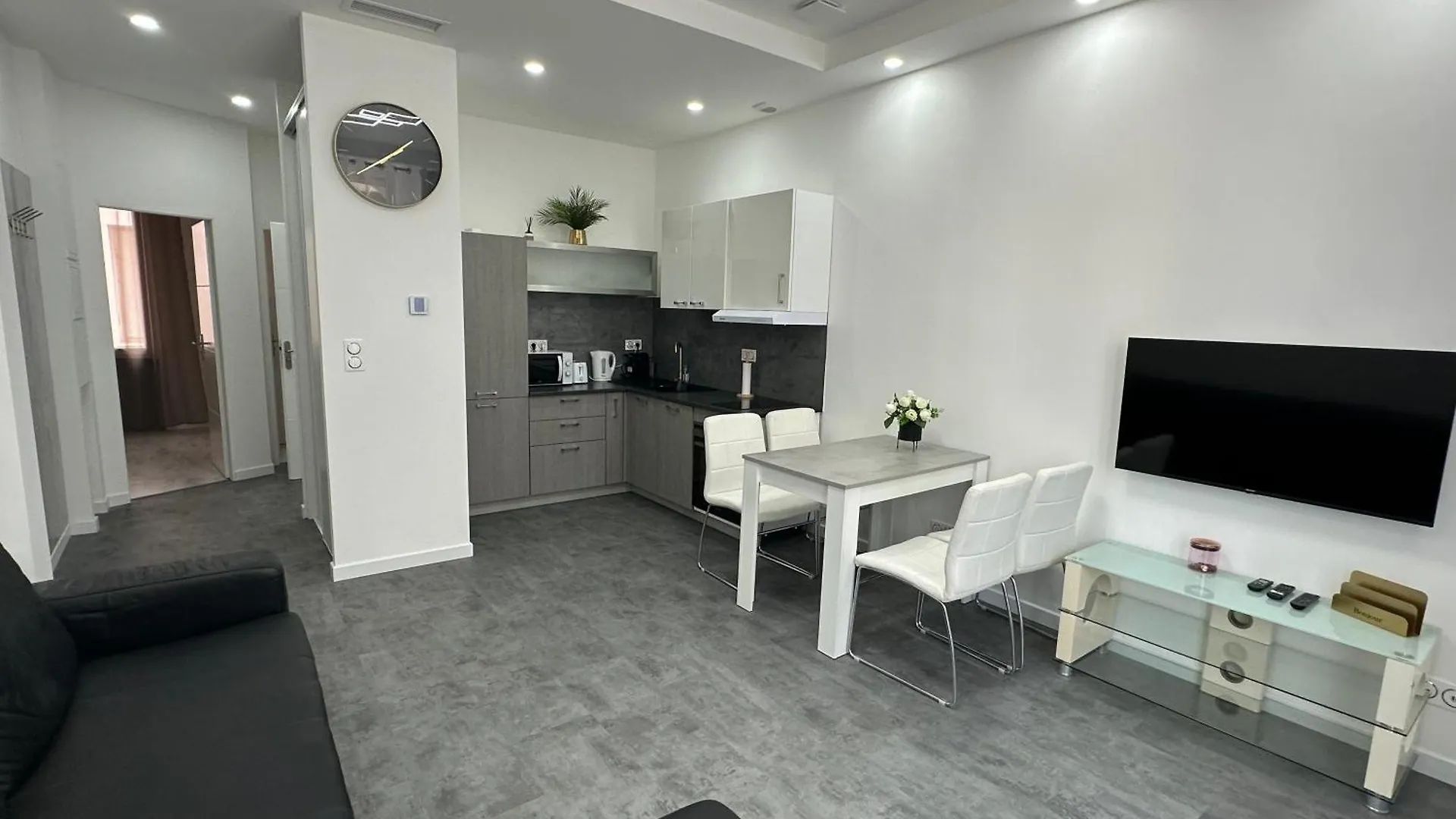 Апартаменты Appartement 3 Pieces Proche Du Negresco Ницца Франция